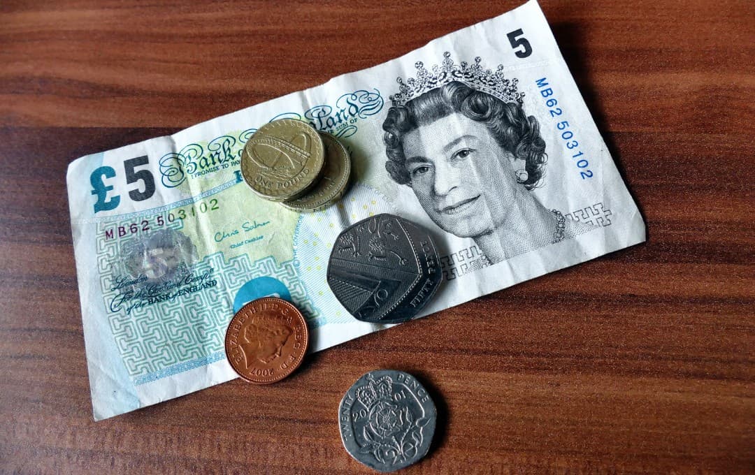 Nationwide crackdown on dodgy high street shops